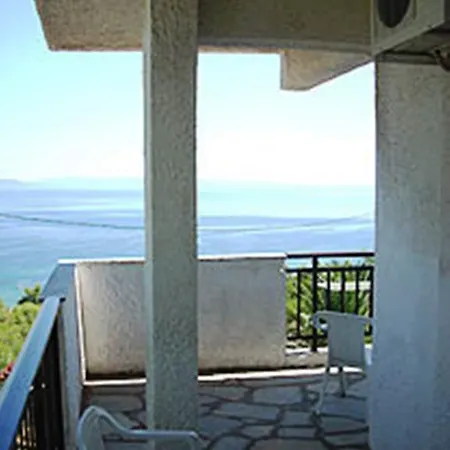 Apartment Alexandros