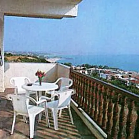Alexandros Apartment Nea Poteidaia