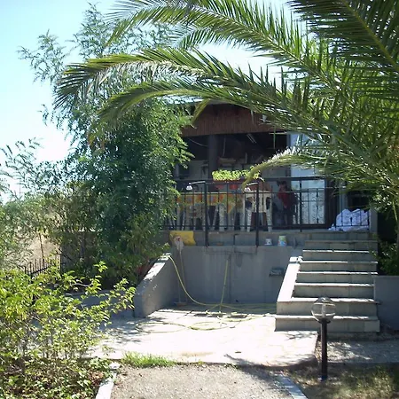 Alexandros Apartment Nea Poteidaia