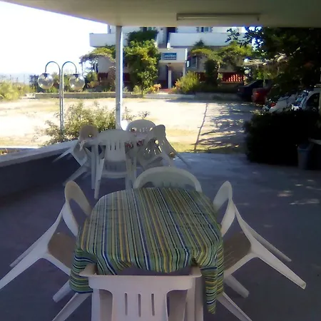 Alexandros Apartment
